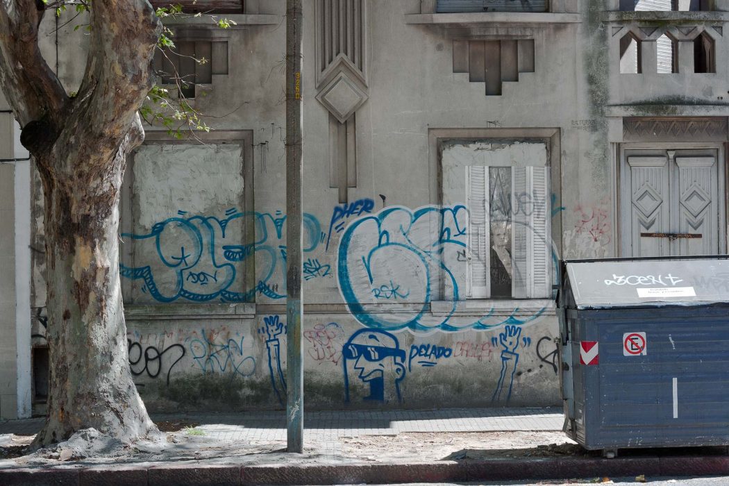 Maíra Ishida, Acevedo Diaz 1011